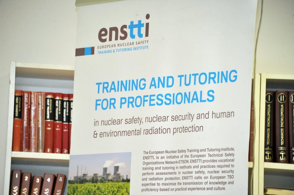 ENSTTI Nuclear Safety training at LEI for Algerian specialists 01