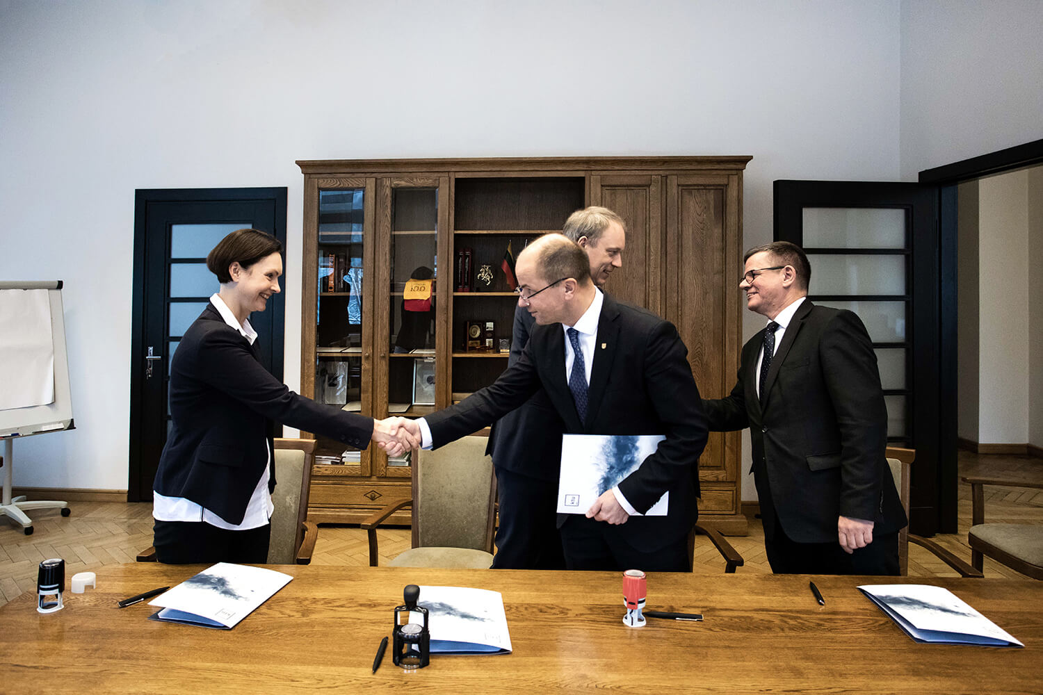 2019-02-05 Sutarties pasirašymo tarp KTU, VDU, LSMU ir LEI akimirkos